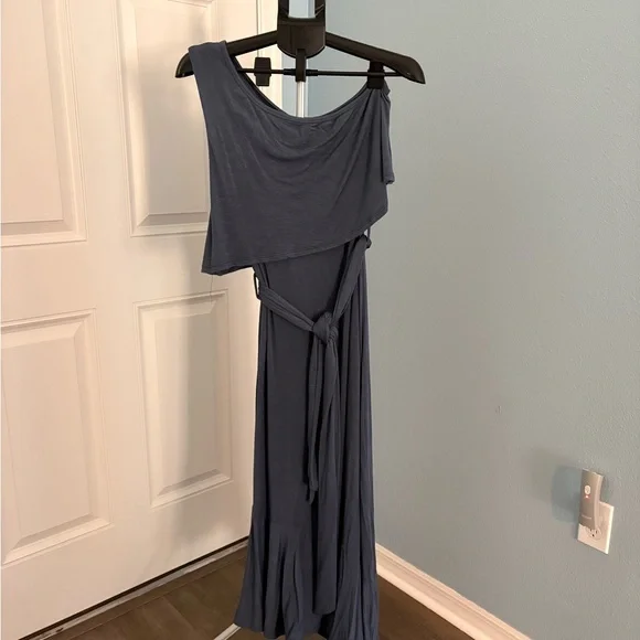 Go Couture Asymmetrical Navy Dress - Picture 3 of 8